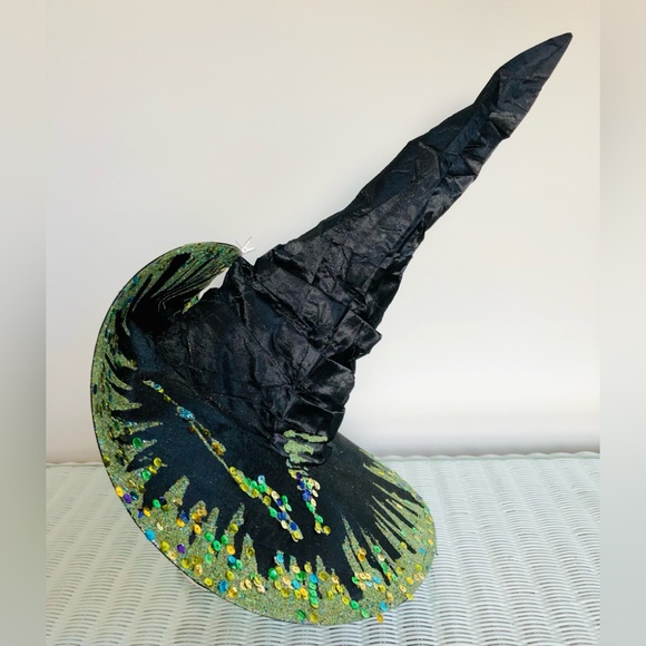 Witch hat Black Lavender feathers Natural. pleated19" Tall Crown 19" wide. - Picture 12 of 15